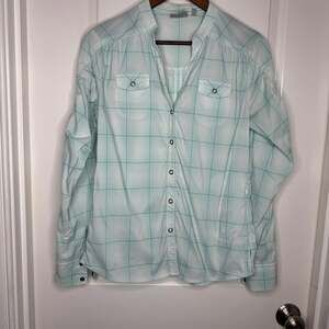 Athleta Happy Trails Snap Button-Up‎ Plaid Shirt Green Long Sleeve Women's